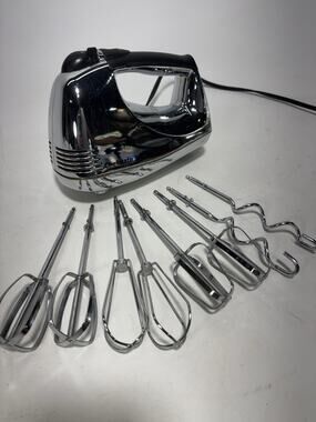 Chefmate Hand Mixer HM3000 200W Chrome w/ Attachments Beaters Dough Hooks